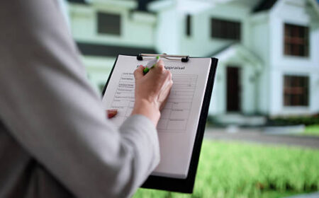 The Professional Real Estate Agent Is Appraising A Property Now.