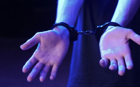 pexels-kindelmedia-7773263